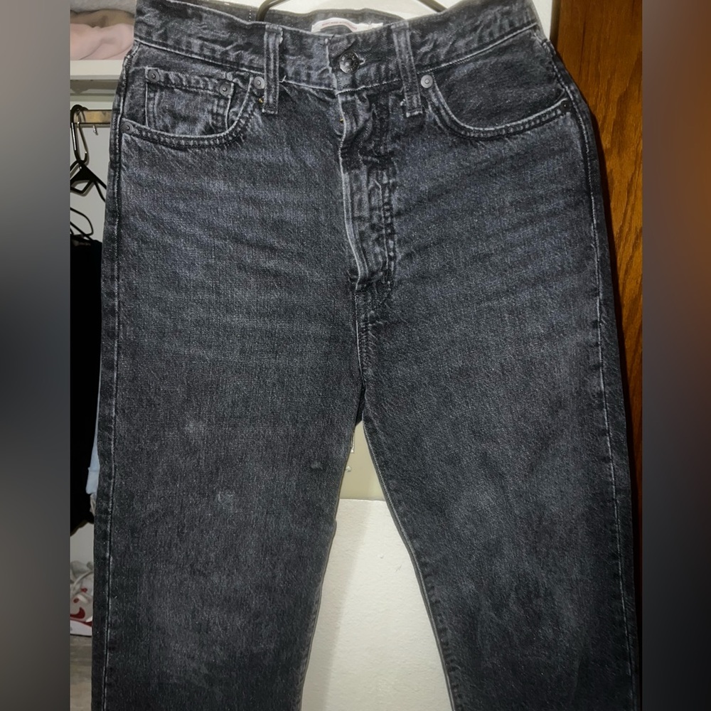 Levi’s High Waist Ribcage Straight